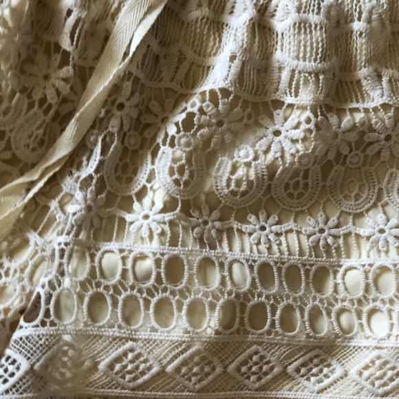 Crotchet Pull On Shorts - Picture 7 of 8